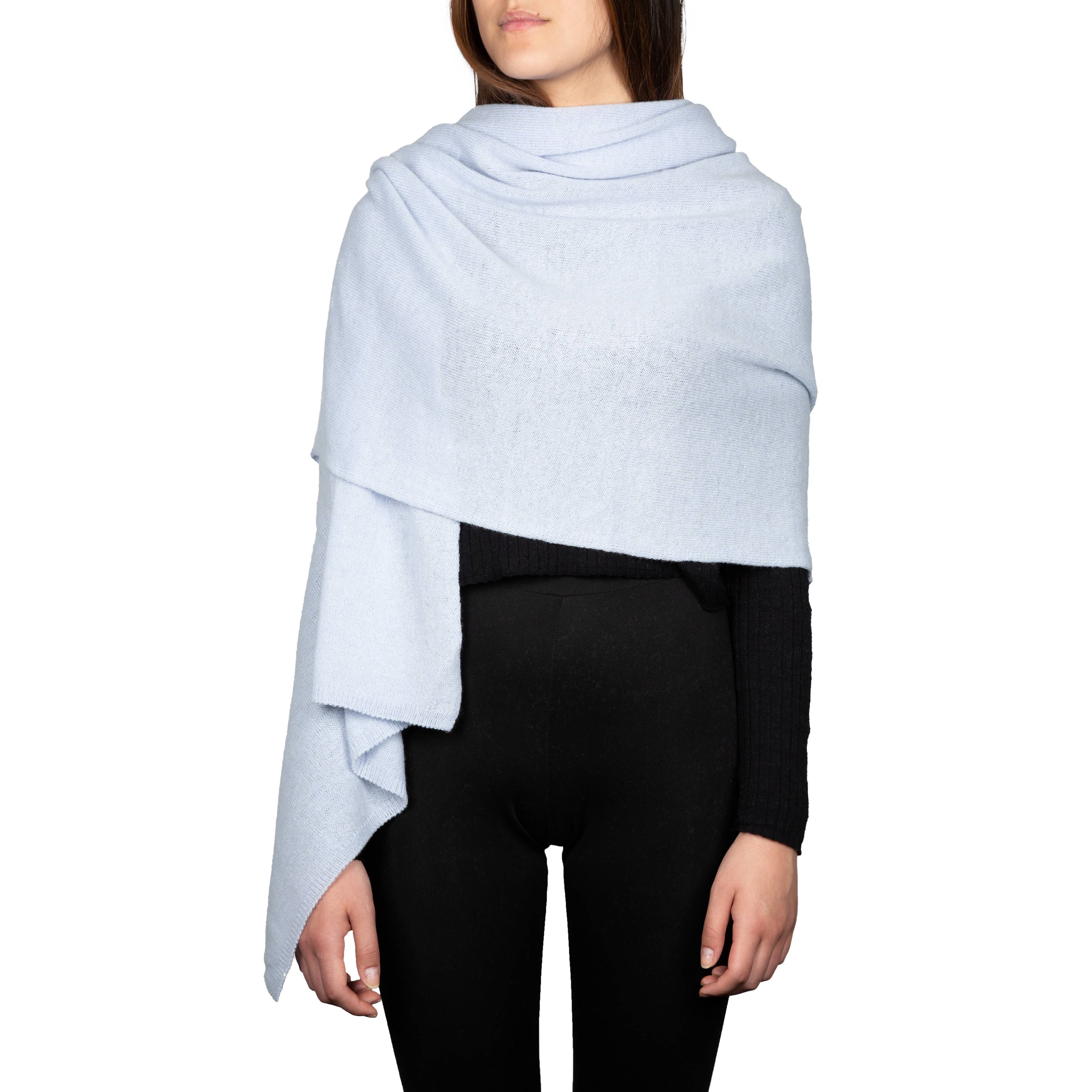 Benny Top - Classic pure cashmere wrap: Baby pink