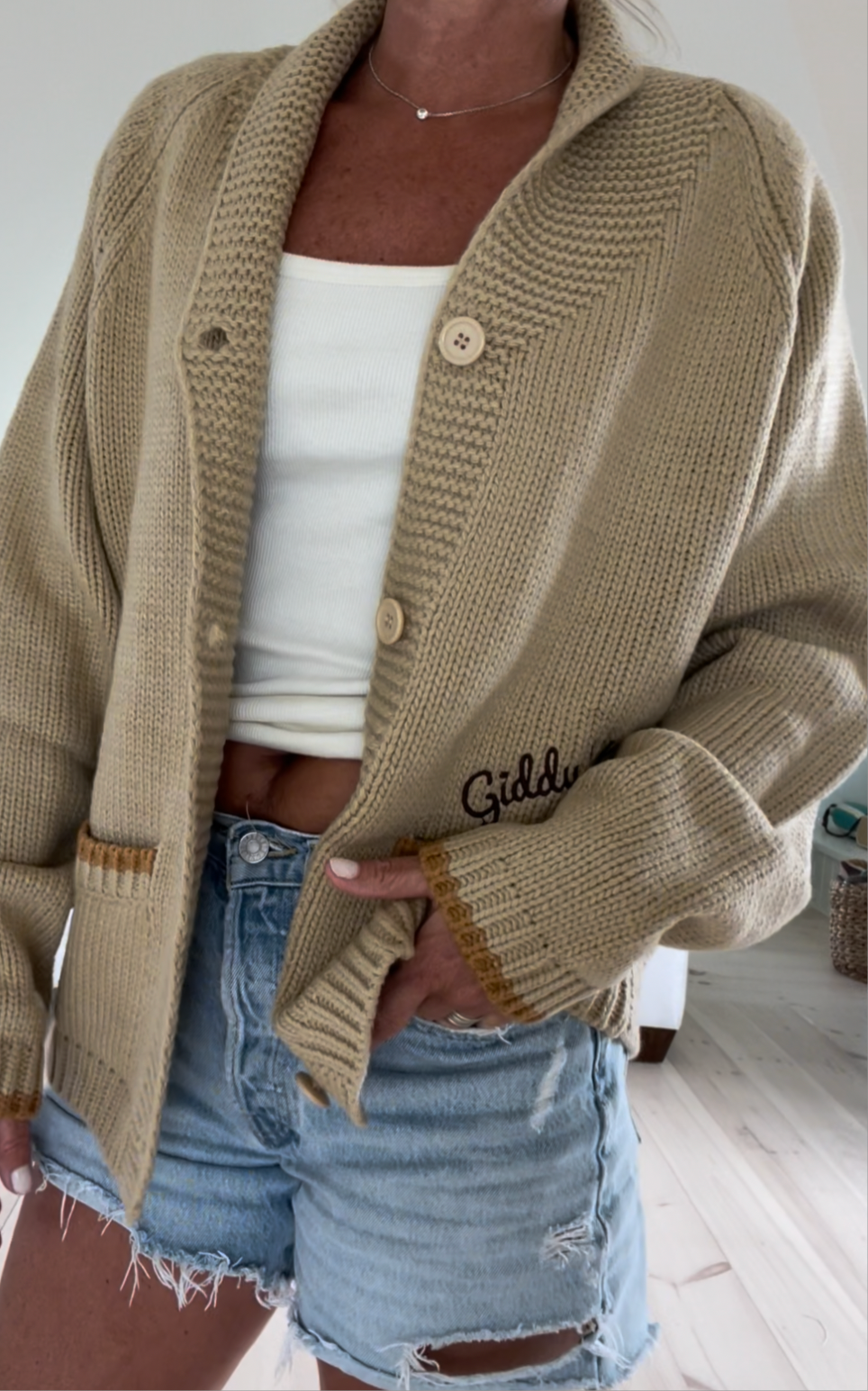 Vintage Horseshoe Varsity Cardigan in Camel: Xs/s