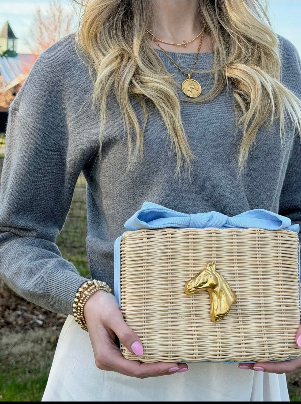 Derby Bow Clutch