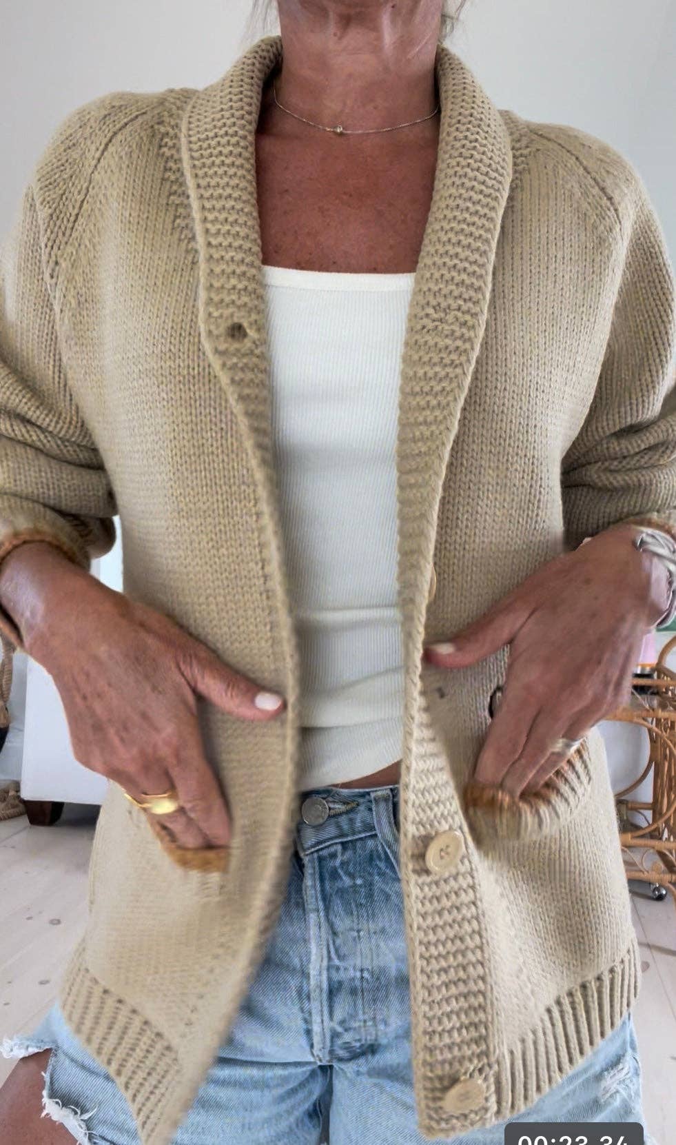 Vintage Horseshoe Varsity Cardigan in Camel: Xs/s